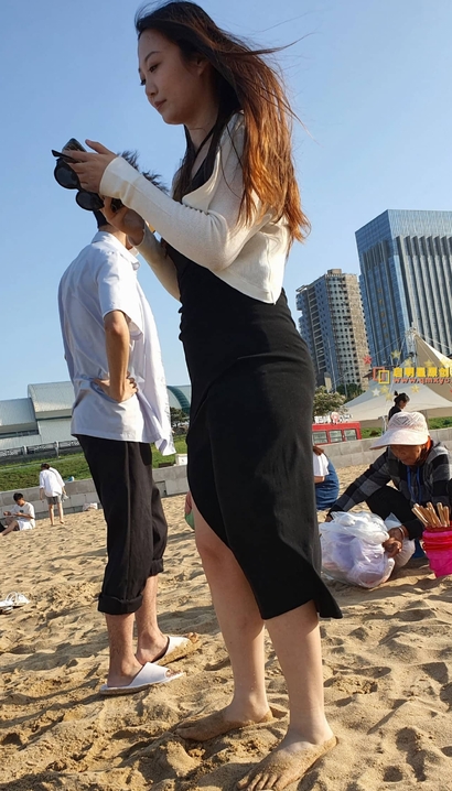 一个艳冠群芳的小清新小短裙紧臀女神[ZS-37QR]