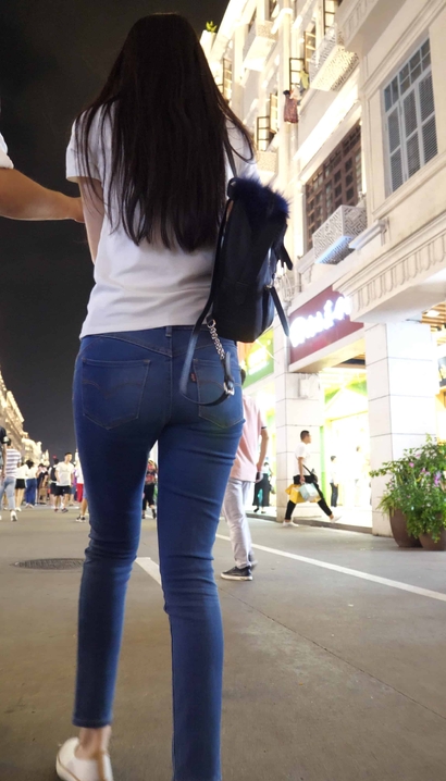 【视频】一个娉婷袅娜的新潮优雅着装美臀女神[GT-5N91]