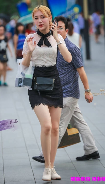偶遇大家闺秀的性感小短裙圆臀女孩[XQ-U8IG]