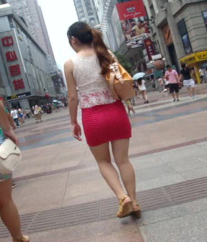 【视频】街拍粉妆玉琢的小清新优雅衣着翘臀美女[GP-V884]