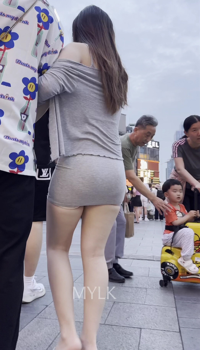 【视频】一个一代佳人的前卫裙子大长腿美眉[NU-S989]